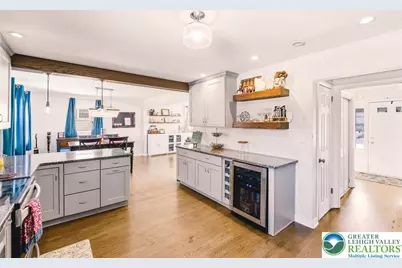 955 Little Lehigh Drive, Emmaus Boro, PA 18049 - Photo 7