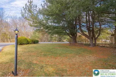 52 W Zimmer Drive, Lehigh Township, PA 18088 - Photo 11