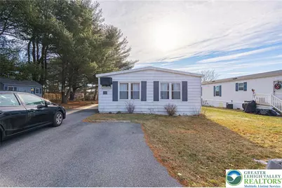 52 W Zimmer Drive, Lehigh Township, PA 18088 - Photo 3