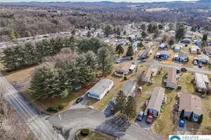 52 W Zimmer Dr, Lehigh Township, PA 18088 - Photo 7