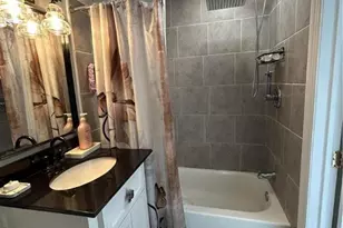 1658 Dennis St, Bethlehem Township, PA 18020 - Photo 9