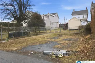 105 S 2nd St, Coplay, PA 18037 - Photo 33