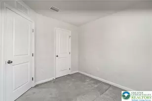 2142 Cross Country Rd, Northampton Boro, PA 18067 - Photo 31