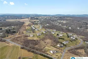 6014 Patrick Ln, Upper Saucon Township, PA 18036 - Photo 13