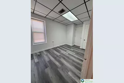 402 W Tilghman, Allentown, PA 18102 - Photo 11