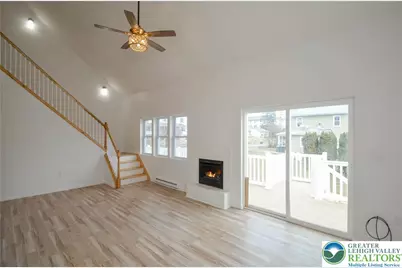 2 Elm Street, Mount Pocono, PA 18344 - Photo 3