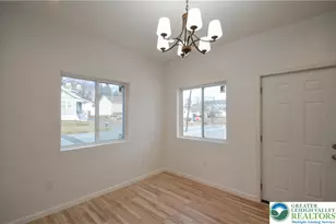 2 Elm St, Mount Pocono, PA 18344 - Photo 13