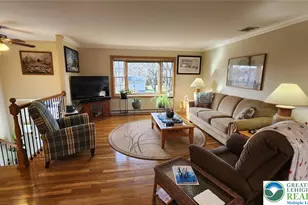 1989 Pierce Dr, South Whitehall Twp, PA 18052 - Photo 5