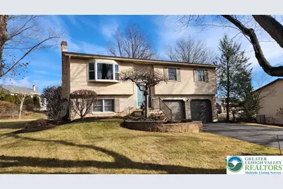 1989 Pierce Drive, South Whitehall Twp, PA 18052 - Photo 3