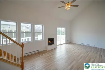 2 Elm Street, Mount Pocono Boro, PA 18344 - Photo 5