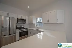 2 Elm St, Mount Pocono Boro, PA 18344 - Photo 9