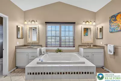 591 Rockbridge Road, Lower Nazareth Twp, PA 18064 - Photo 43