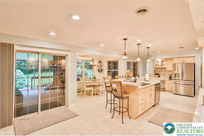 1147 Jacobsburg Road, Bushkill Twp, PA 18091 - Photo 17