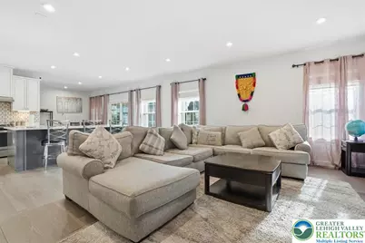 3902 Orth Street, Bethlehem Township, PA 18020 - Photo 9