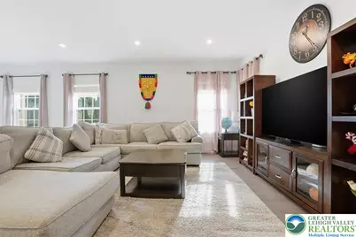 3902 Orth Street, Bethlehem Township, PA 18020 - Photo 7