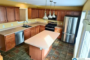 341 S Oak St, Freemansburg, PA 18017 - Photo 3