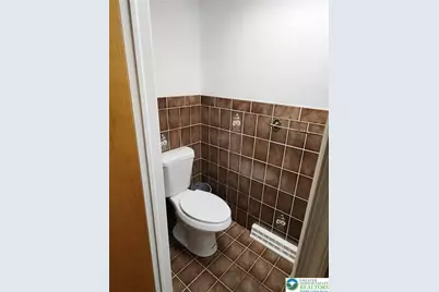 204 S Cedar Crest Boulevard, South Whitehall Twp, PA 18104 - Photo 11