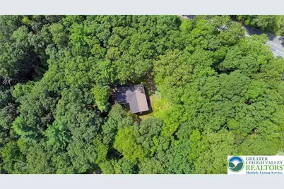 630 Wooddale Road, Middle Smithfield, PA 18302 - Photo 3