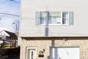 326 Chestnut St, Slatington Boro, PA 18080 - Photo 1