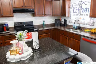 326 Chestnut St, Slatington, PA 18080 - Photo 3