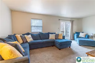 1049 Barnside Rd, Lower Macungie, PA 18103 - Photo 3