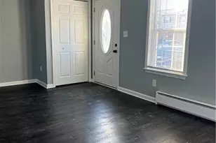 815 Fernhill Ln, Whitehall Twp, PA 18052 - Photo 3