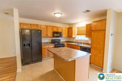 6720 Pioneer Drive, Macungie Boro, PA 18062 - Photo 3