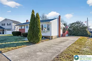 1824 Hilltop Terrace, Bethlehem City, PA 18018 - Photo 3