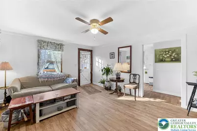 618 McCabe Lane, Hamilton Twp, PA 18353 - Photo 3