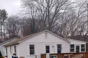 618 McCabe Ln, Hamilton Twp, PA 18353 - Photo 1