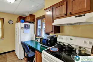 2252 W Livingston St, Allentown City, PA 18104 - Photo 9