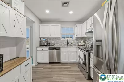 203 Faith Drive, Catasauqua, PA 18032 - Photo 9