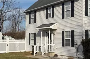 937 Ramblewood Ln, Freemansburg Boro, PA 18017 - Photo 1