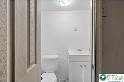 6502 Linmore Avenue, Philadelphia, PA 19142 - Photo 23