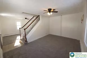 221 Oak St, Washington Twp, PA 18072 - Photo 9