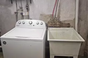 1227 Delaware Ave, Fountain Hill, PA 18015 - Photo 21