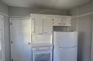 1227 Delaware Ave, Fountain Hill, PA 18015 - Photo 11