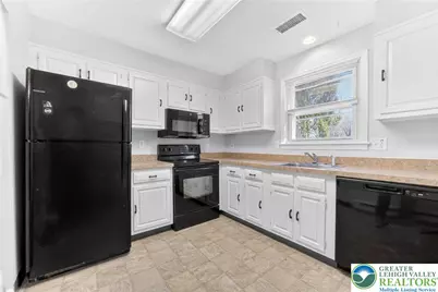 1930 Cricklewood, Upper Macungie Township, PA 18051 - Photo 9