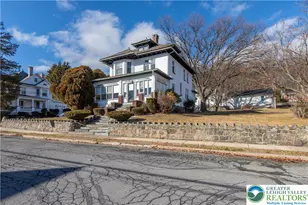 101 E Plainfield Ave, Pen Argyl Boro, PA 18072 - Photo 3