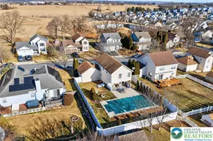 275 Crown Dr, Easton, PA 18040 - Photo 11