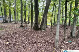 127 Edgewate Dr, Dingmans Ferry, PA 18328 - Photo 3