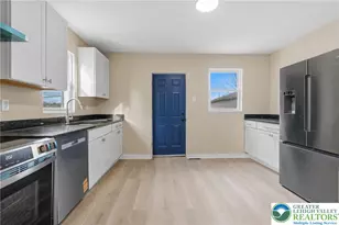 46 W Garrison St, Bethlehem City, PA 18018 - Photo 7