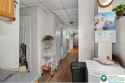 679 Northampton Street, Easton, PA 18042 - Photo 5