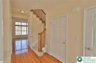 864 Baden Ct, Forks Twp, PA 18040 - Photo 9