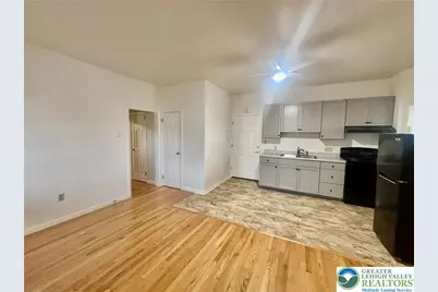 20 W Main Street #23, Pen Argyl Boro, PA 18072 - Photo 5