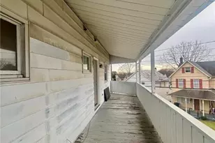 20 W Main St, Pen Argyl Boro, PA 18072 - Photo 11