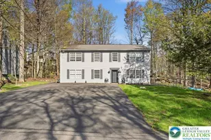 2731 Bonnyview Ln, Coolbaugh Twp, PA 18466 - Photo 1