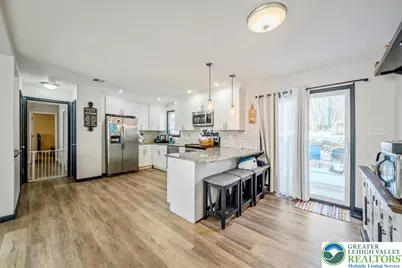 2731 Bonnyview Lane, Coolbaugh Twp, PA 18466 - Photo 5