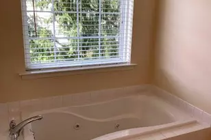 6870 Hunt Dr, Lower Macungie, PA 18062 - Photo 23