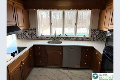 123 Eisenhower Boulevard, Roseto, PA 18013 - Photo 11